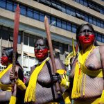 Em marcha, mulheres indígenas pedem a derrubada de proposições contrárias aos direitos originários