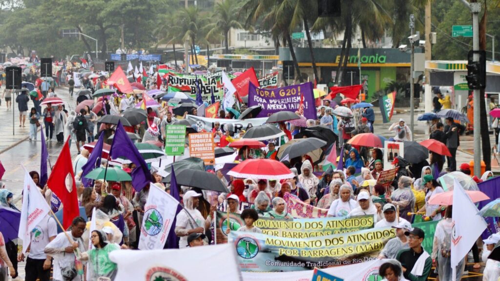 Do outro lado do G20 existe a unidade popular