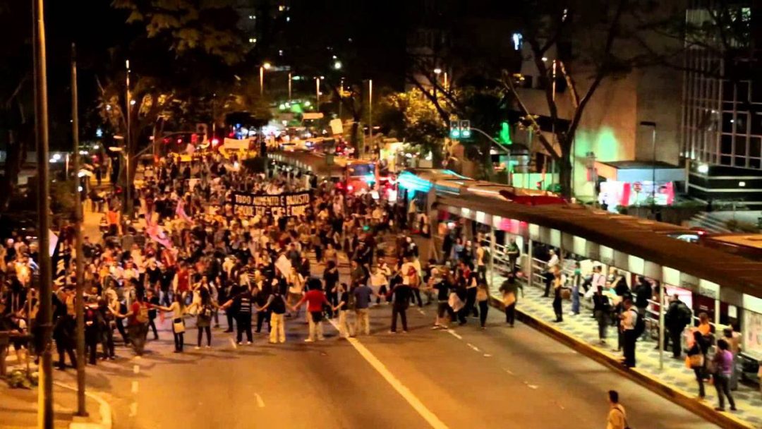 Read more about the article Governos devem facilitar e não criminalizar manifestações, diz ONU
