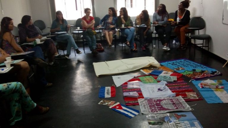 Read more about the article Mulheres imigrantes que vivem em São Paulo falam sobre suas realidades durante oficina sobre Cartografia Social