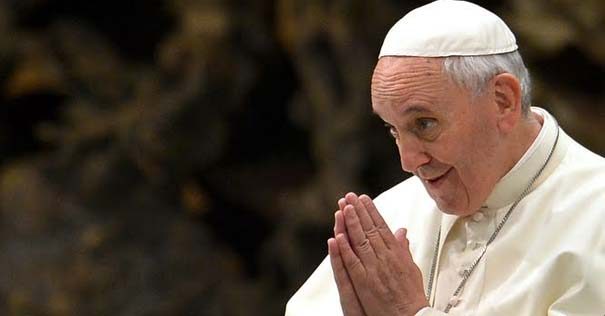 Read more about the article Papa Francisco diz que devemos ‘ouvir’, ‘responder’ e ‘libertar’ os pobres