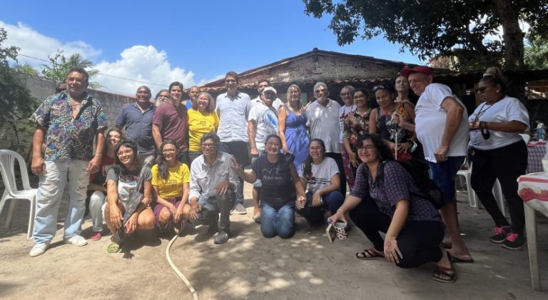 Read more about the article Visitas a comunidades de Fortaleza destacam a importância dos Sisteminhas