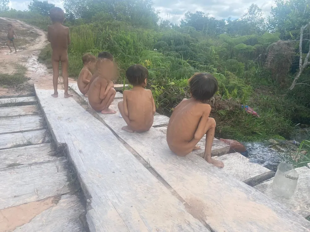 Invadida por garimpeiros, Terra Indígena Yanomami tem dezenas de crianças com desnutrição devido à escassez de alimentos. Foto: Condisi-YY/Divulgação