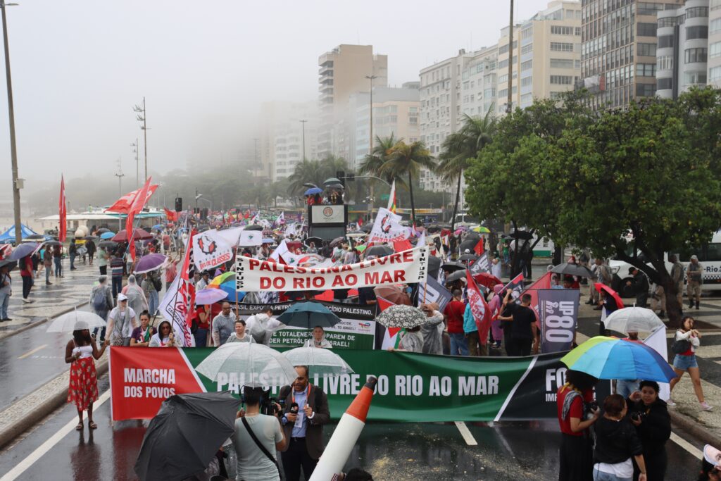 Saiu na mídia: Copacabana recebe manifestações pelo fim da fome e para pressionar G20